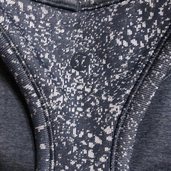 LULULEMON Ebb to Street Cropped Racerback Tank Top NWT - Picture 11 of 15